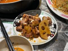 -禄婶鸡煲·打边炉