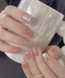 -1T·1M 日式美甲美睫