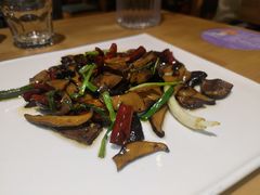 -山茶云南菜(中关村店)