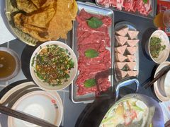 -由衷贵州酸汤牛肉火锅(新桥店)