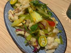越式酸辣鸡爪-越美小馆·越南料理(曲江店)