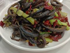 -丹水桥地锅鱼·翘嘴鲌·地方特色全鱼宴(丹江口大坝店)