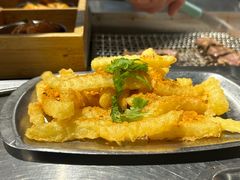 -马路牙子烧烤音乐酒馆(望京店)