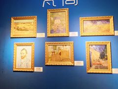 -上海梵高星空艺术馆(南京路旗舰店)