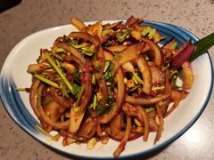 -觅山云南菜(泊富ICITY店)