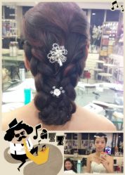 -上海彩妆秀摄影设计有限公司