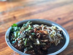 -灵山卢梅燕粉店