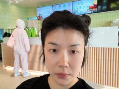 -瑞虹新天地月亮湾