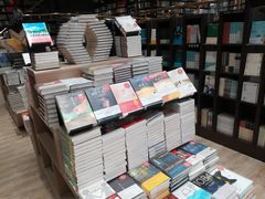 -钟书阁(群光广场店)