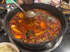 -鸿顺老铁锅美蛙鱼府(解放碑店)