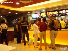 -麦当劳(中山公园龙之梦店)