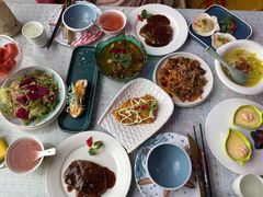 -忘忧草融合私房菜(红鼎国际店)