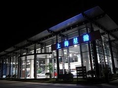 -上海星瀚奔驰4S店(红柳路店)
