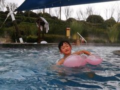 -四季贵州·山地温泉水世界