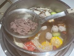 -犇鼎牛潮汕牛肉火锅(新辰里学清路店)