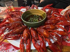 -李双猪·小龙虾·烧烤·羊肉煲(乐山店)