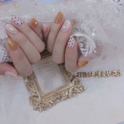 -1T·1M 日式美甲美睫