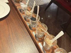 -恰餐厅及酒吧 CHAR Bar & Grill (北京丽都皇冠假日店)