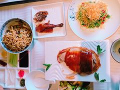 巧拌豆苗-四季民福烤鸭店(王府井灯市口店)