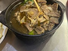 -许家黄土高坡砂锅总店