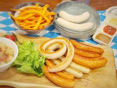 -Brotzeit博璨德国啤酒餐厅(亮马桥官舍店)