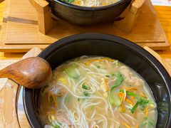 -勺子米线·云南传统小吃市集(四方街店)