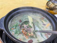 -濠轩阁特色生蚝火锅(水湾路店)