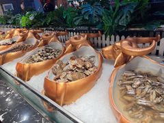 -釜御山海鲜烤肉火锅自助(新城市中心店)