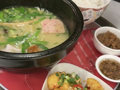 -妈妈故事米线(市府恒隆店)