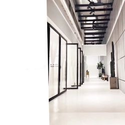 -无界瑜伽普拉提