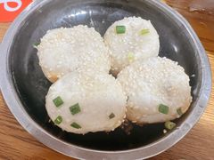 -黄阿姨锅贴大王(万航渡路店)