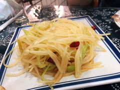 -八两八金·莱芜特色炒鸡(市南漳浦路店)