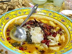 酸菜鱼-春水锅贴·传统鲁菜(大明湖店)