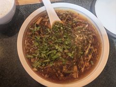 -鲁菜根·泰安菜(万达店)