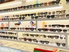 -潘家园桥国际眼镜城