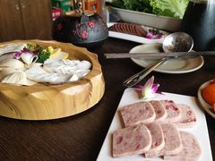 -滇釜火锅·能喝汤的火锅(车公庄店)