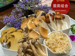 -牛鼎盛新疆雪花鲜牛火锅(武夷绿洲 店)
