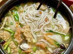 -勺子米线·云南传统小吃市集(四方街店)