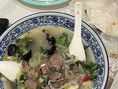 -民族手抓羊肉馆·滩羊手抓·烤全羊