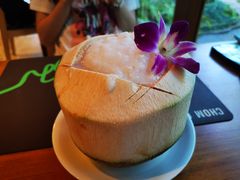 -Chom Cafe and Restaurant