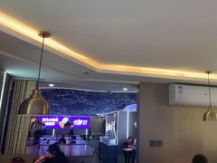-徐记小怪兽肉蟹煲(中央大街店)