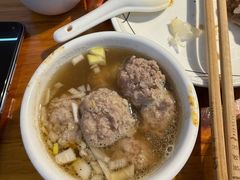 -洞庭洲·防空洞火锅·铜锅涮肉·烧烤(新百广场店)