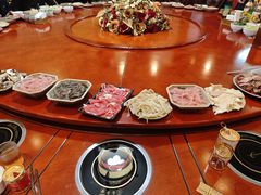 -九尺赵老四鲜鹅肠火锅