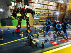 -TOYSRUS玩具反斗城(深圳万象城店)