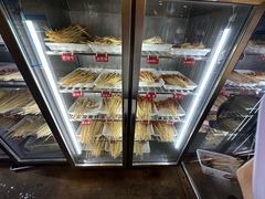 -拈签一笑黄牛肉辣卤串串