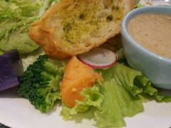 -丽莎沙拉轻食餐厅(国贸店)