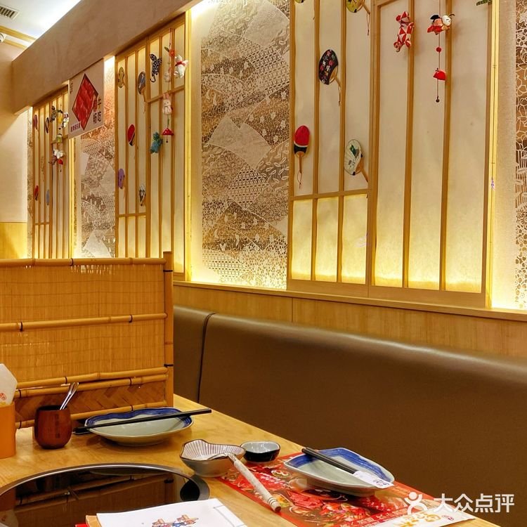牛肉🥓无限量来袭～准备两个胃也不好使[笑哭]