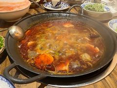 -旧街市鲜货老火锅(大光路店)