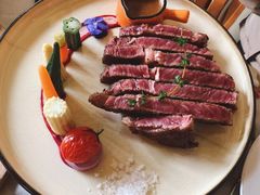 澳洲谷饲肉眼牛排配烤蔬菜土豆泥-花·fleur古董西餐厅(西城夜未央店)