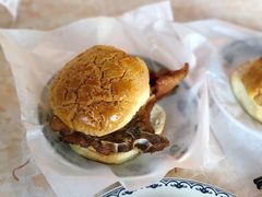 猪扒菠萝包-渔记茶餐厅(渔村店)